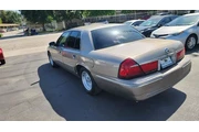 $6999 : 2001 Grand Marquis thumbnail