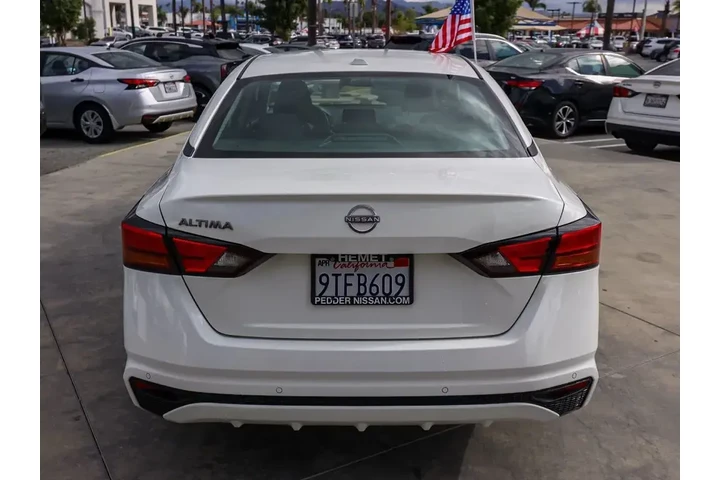 $22959 : Nissan Altima 2025 2.5 S 4dr image 4