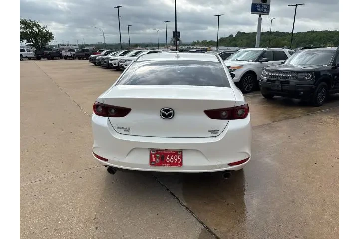 $21524 : Mazda Mazda3 Sedan 2022 AWD image 3