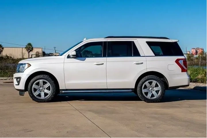 $19194 : Ford Expedition 2019 4x2 XLT image 5