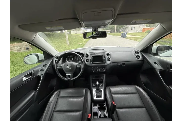 $8999 : 2017 Tiguan 2.0T S image 6
