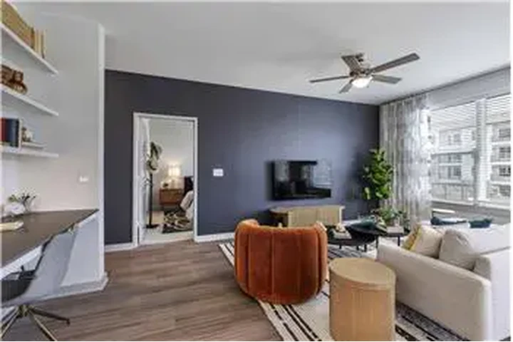 $1513 : Rental property with 1 bedro image 8