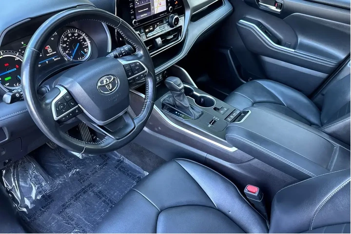 $30499 : Toyota Highlander Hybrid 202 image 10
