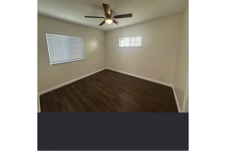 $1000 : Apartamento de dos habitacione image 3
