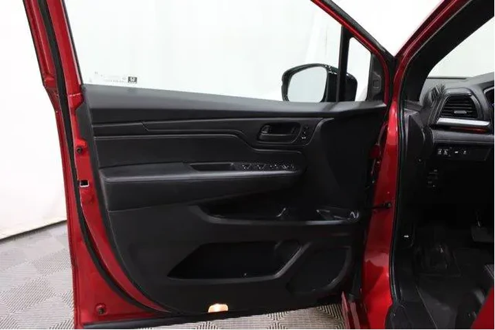 $39798 : Honda Odyssey 2025 Sport-L 4 image 6