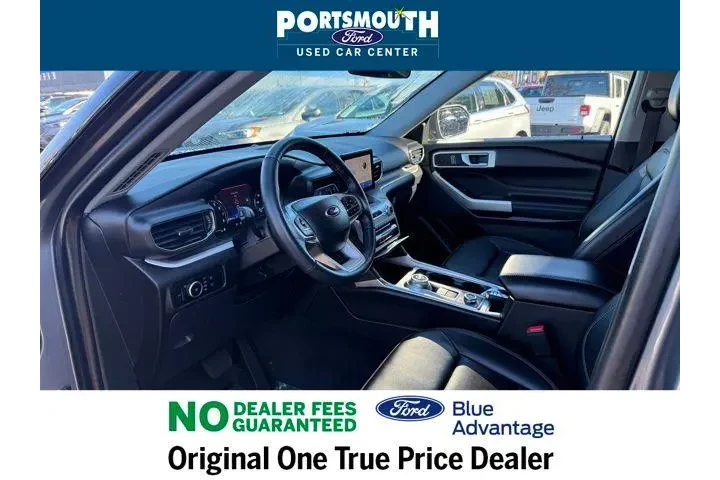 $33995 : Ford Explorer 2023 AWD XLT 4 image 4