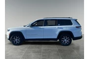 $30500 : Jeep Grand Cherokee L 2024 4 thumbnail