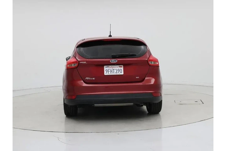 $13998 : Ford Focus 2017 SE 4dr Hatch image 6