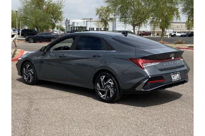 $21990 : Hyundai ELANTRA 2024 SEL 4dr image 6
