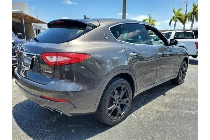 $24990 : Maserati Levante 2019 AWD 4d image 8
