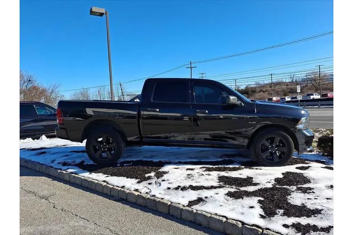 $13995 : Ram 1500 2017 4x4 Express 4d image 6