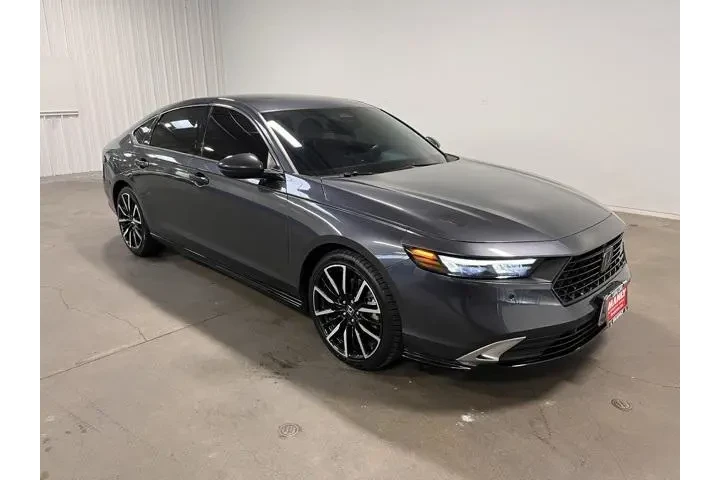 $29397 : Honda Accord Hybrid 2023 Tou image 1