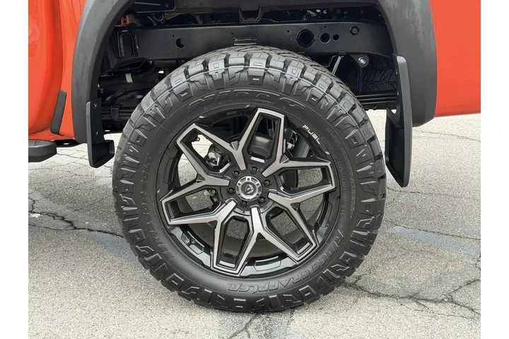 $39995 : Nissan Frontier 2025 4x4 S 4 image 10