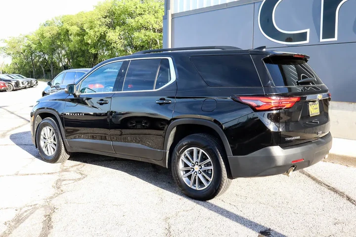 $28787 : 2023 Traverse FWD 4dr LT Clot image 6