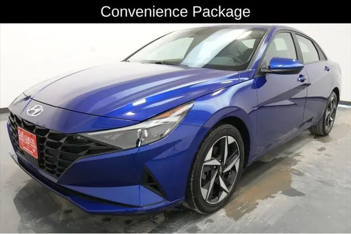 $19112 : Hyundai ELANTRA 2023 SEL 4dr image 3