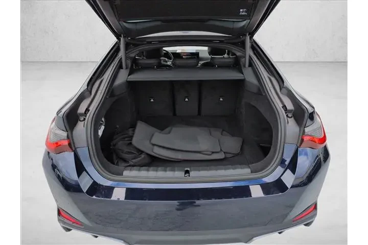 $33835 : BMW i4 2023 eDrive35 Gran Co image 6