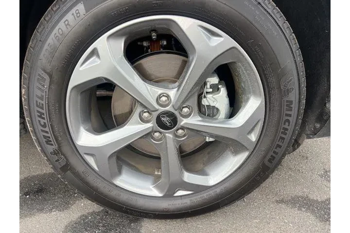 $31988 : Ford Escape 2025 AWD ST-Line image 5