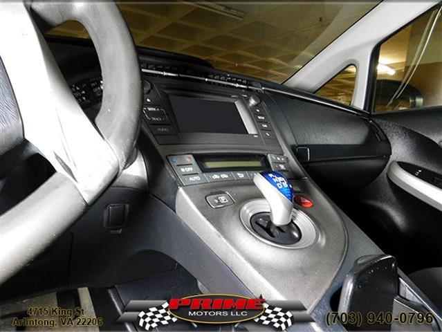 $15000 : 2013 TOYOTA PRIUS image 10