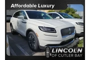 $27990 : Lincoln Nautilus 2023 Standa thumbnail