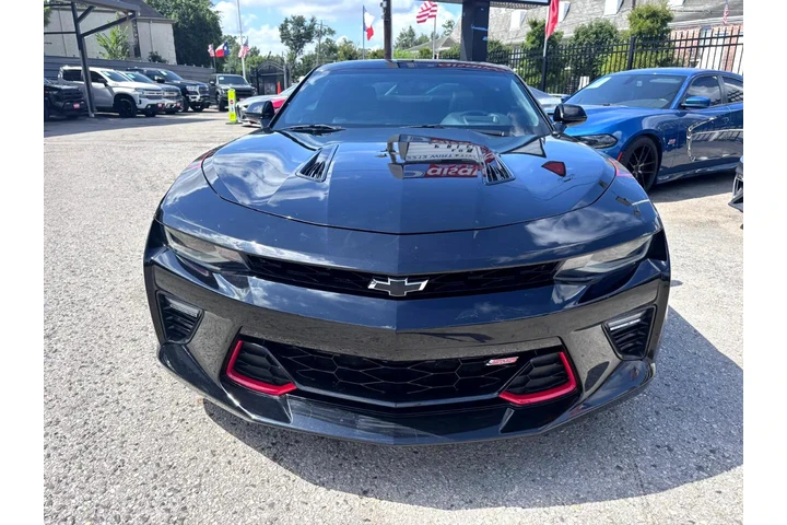 2018 Camaro 2SS image 3
