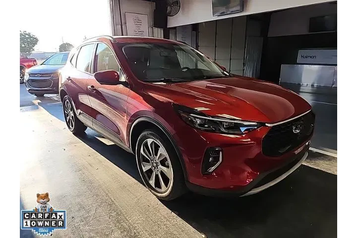 $28390 : Ford Escape 2023 AWD Platinu image 2