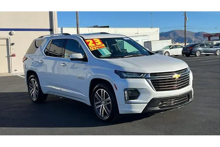 $39984 : Chevrolet Traverse 2023 4x4 image 3