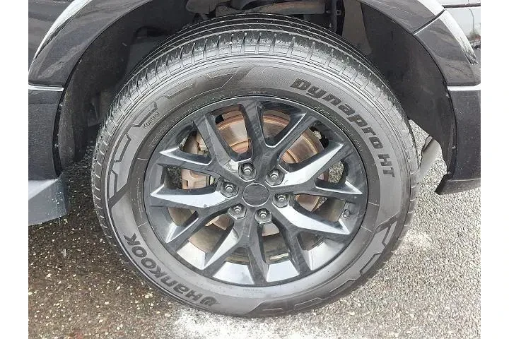 $19997 : Ford Expedition 2017 4x4 XLT image 8