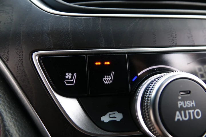 $22700 : 2019 Accord Touring 2.0T image 9