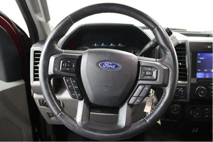 $26955 : Ford F-150 2019 4x4 Platinum image 9