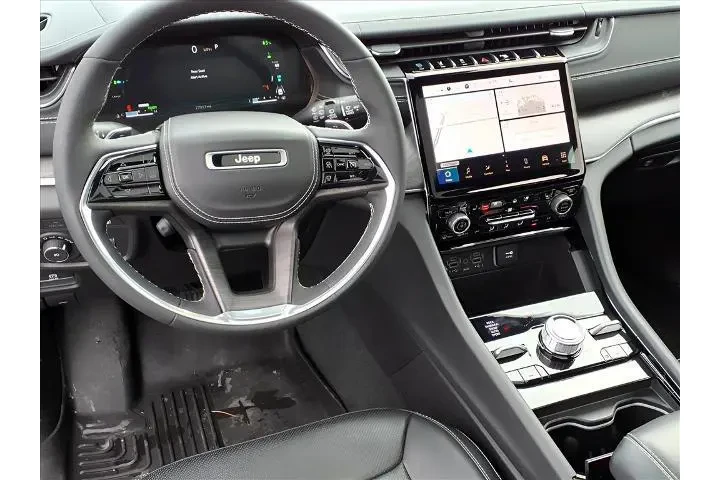 $32987 : Jeep Grand Cherokee 2022 4x4 image 4