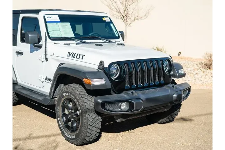 $31988 : 2023 Wrangler Willys image 2