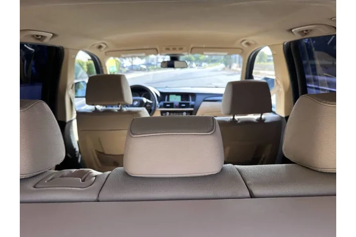 $11495 : 2017 BMW X3 sDrive28i image 10