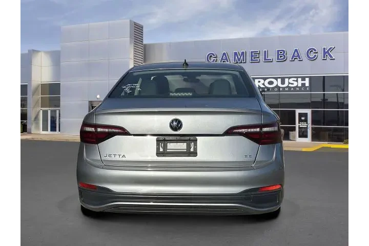 $17998 : Volkswagen Jetta 2024 SE 4dr image 4