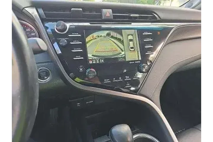 $26950 : Toyota Camry 2019 XLE V6 4dr image 6