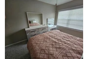 $925 : Cozy furnished bedroom thumbnail