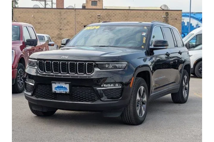 $25999 : Jeep Grand Cherokee 2024 4x4 image 8
