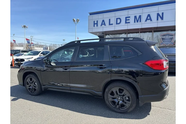 $39995 : Subaru Ascent 2025 AWD Onyx image 4
