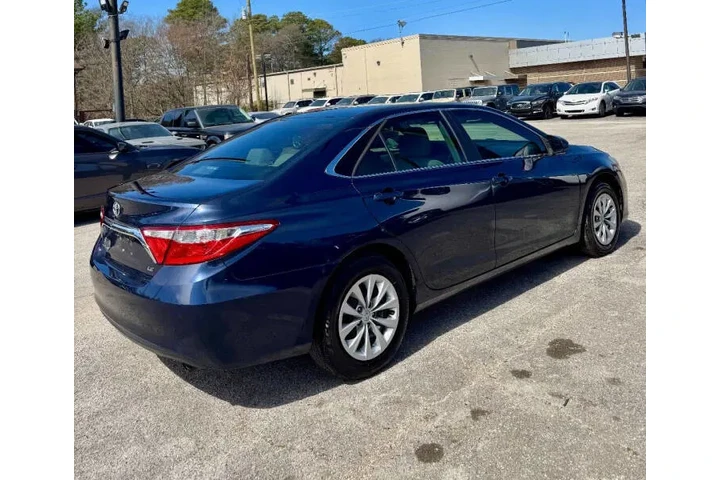$13900 : 2017 Camry LE image 9