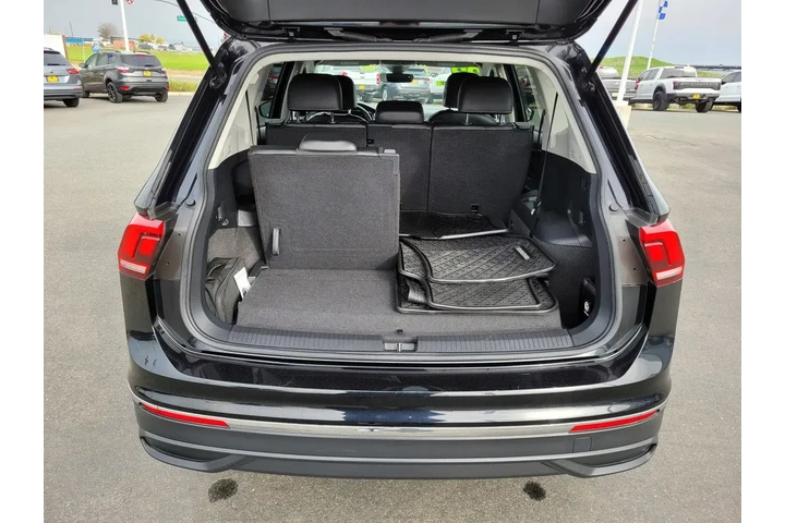 $21499 : Volkswagen Tiguan 2022 SE 4d image 10