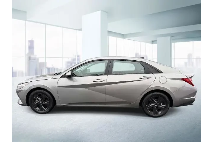 $16999 : Hyundai ELANTRA 2023 SEL 4dr image 2