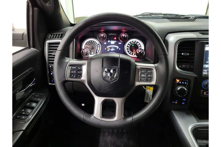 $34998 : Ram 1500 Classic 2022 4x4 Wa image 10