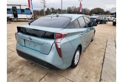 $9975 : Toyota Prius 2016 Two 4dr Ha thumbnail