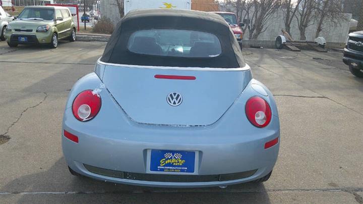 $6999 : 2009 New Beetle Convertible image 8