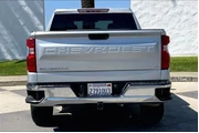 $29985 : Chevrolet Silverado 1500 202 thumbnail