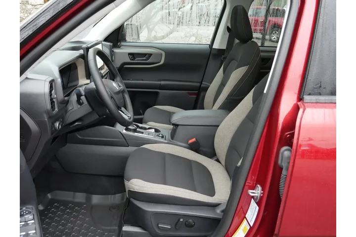 $31487 : Ford Bronco Sport 2025 AWD B image 3