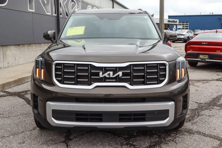 $34988 : 2025 Telluride S FWD image 2