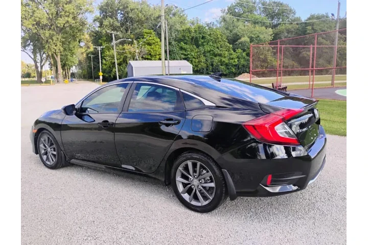 $1 : 2021 Civic EX image 5