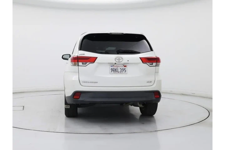$23998 : Toyota Highlander 2019 XLE 4 image 6