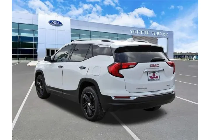 $14991 : GMC Terrain 2019 4x4 SLT 4dr image 2
