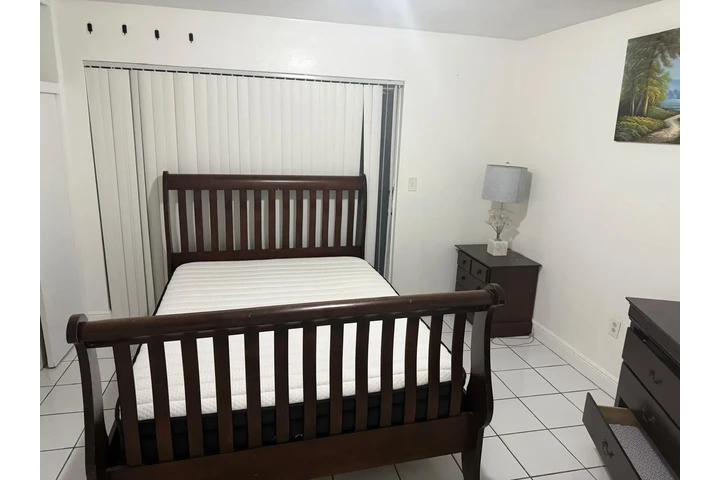 $1200 : Rento habitación image 3